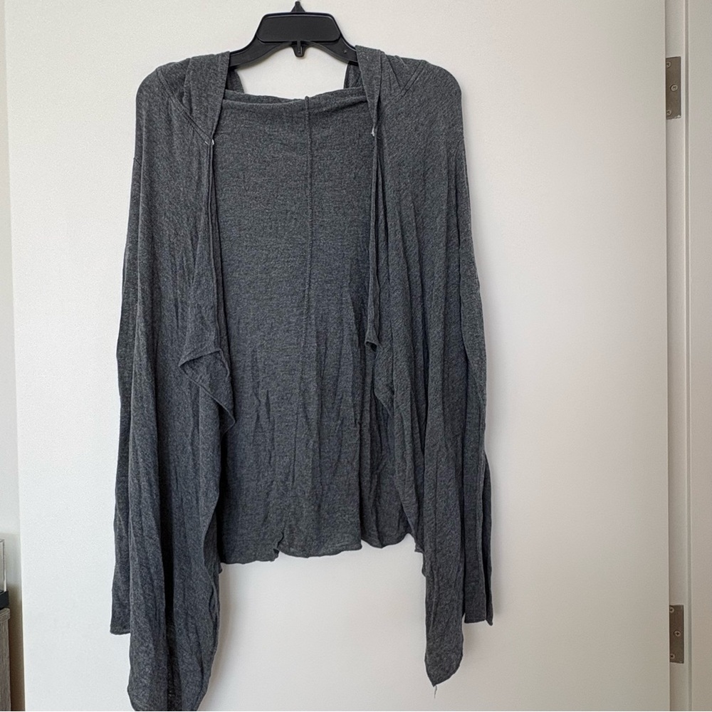 Brandy Melville Waterfall Front Hooded lightweight Cardigan